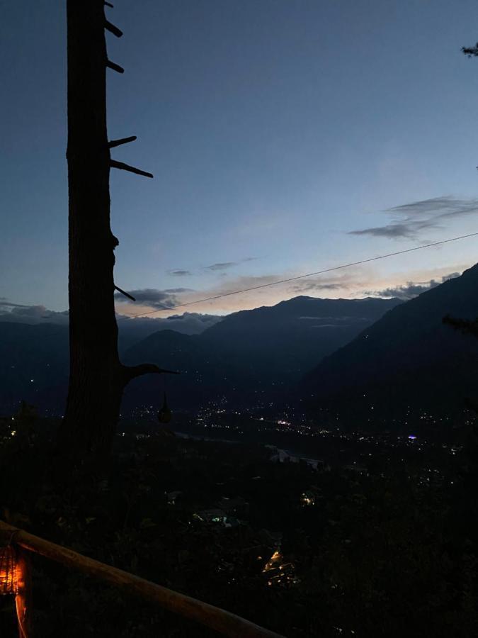 Tag'S Stay, Naggar Nagar  Bagian luar foto