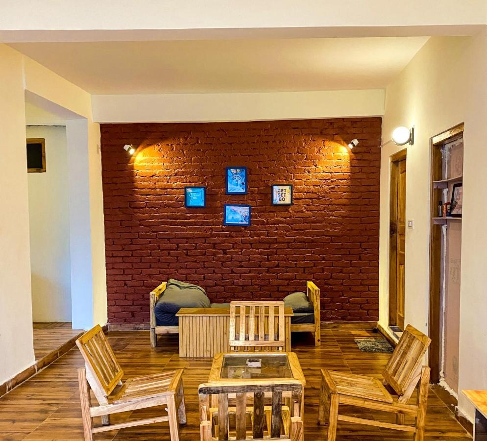 Tag'S Stay, Naggar Nagar  Bagian luar foto